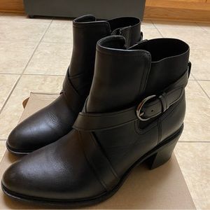 Clarks womens ankle boots!